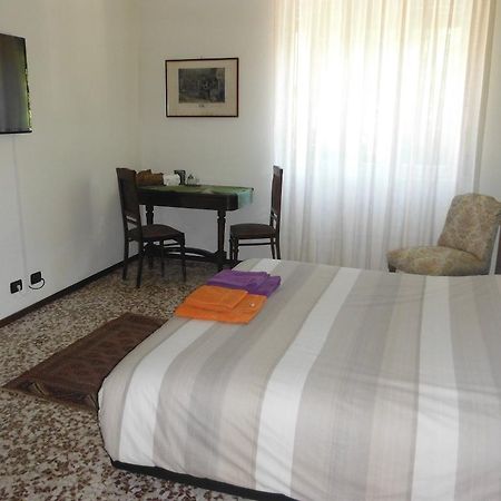 Green Quercia Apartment Комо Стая снимка